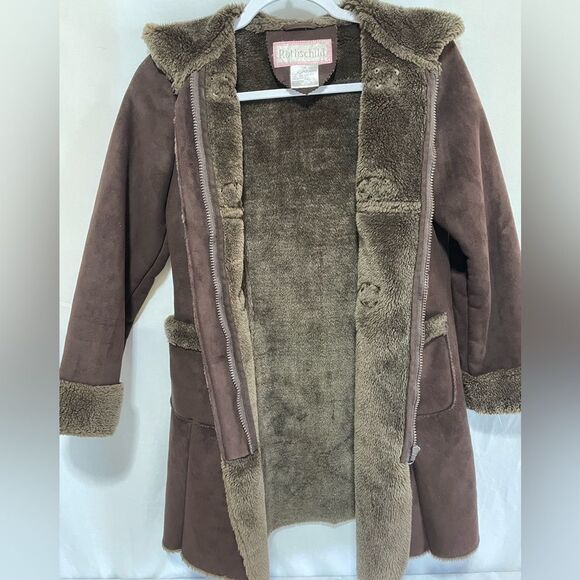Rothschild Girls coat. Size 10-12. Sueded outer with faux fur trim and lining - Picture 4 of 8